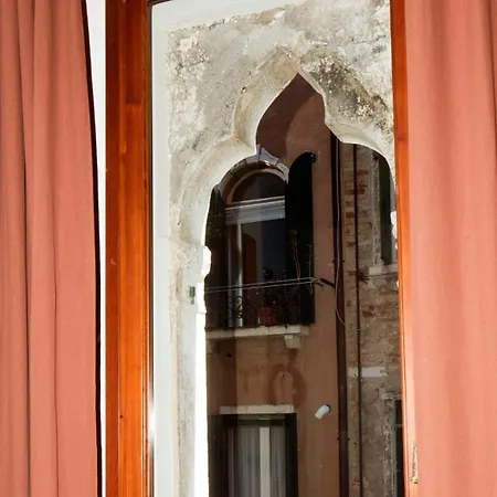 Art Niche Apartment Venice